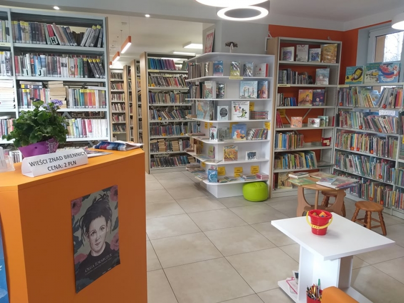 ♥️ Odnowiona biblioteka = więcej wypożyczeń ♥️