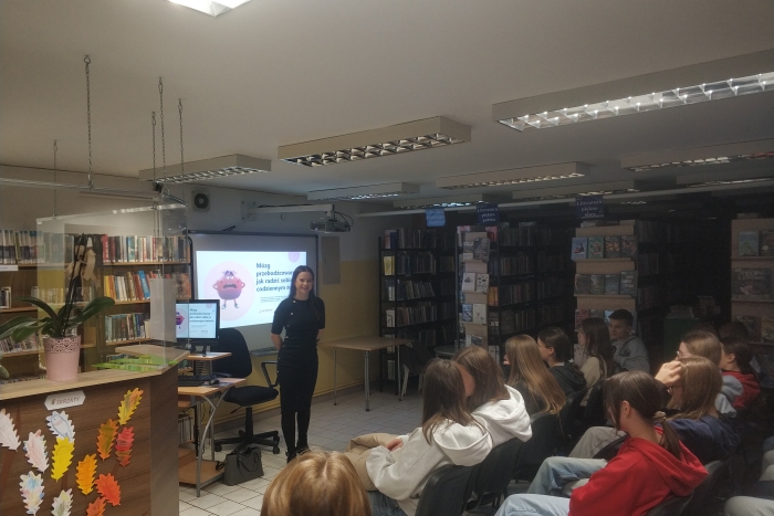 „Mózg przebodźcowany – jak radzić sobie w codziennym świecie" – prelekcja Patrycji Szczechli