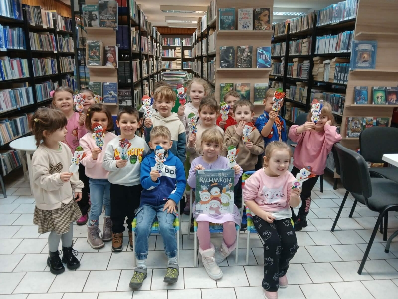 Tajemniczy bal Bałwanków - warsztaty literacko - plastyczne 